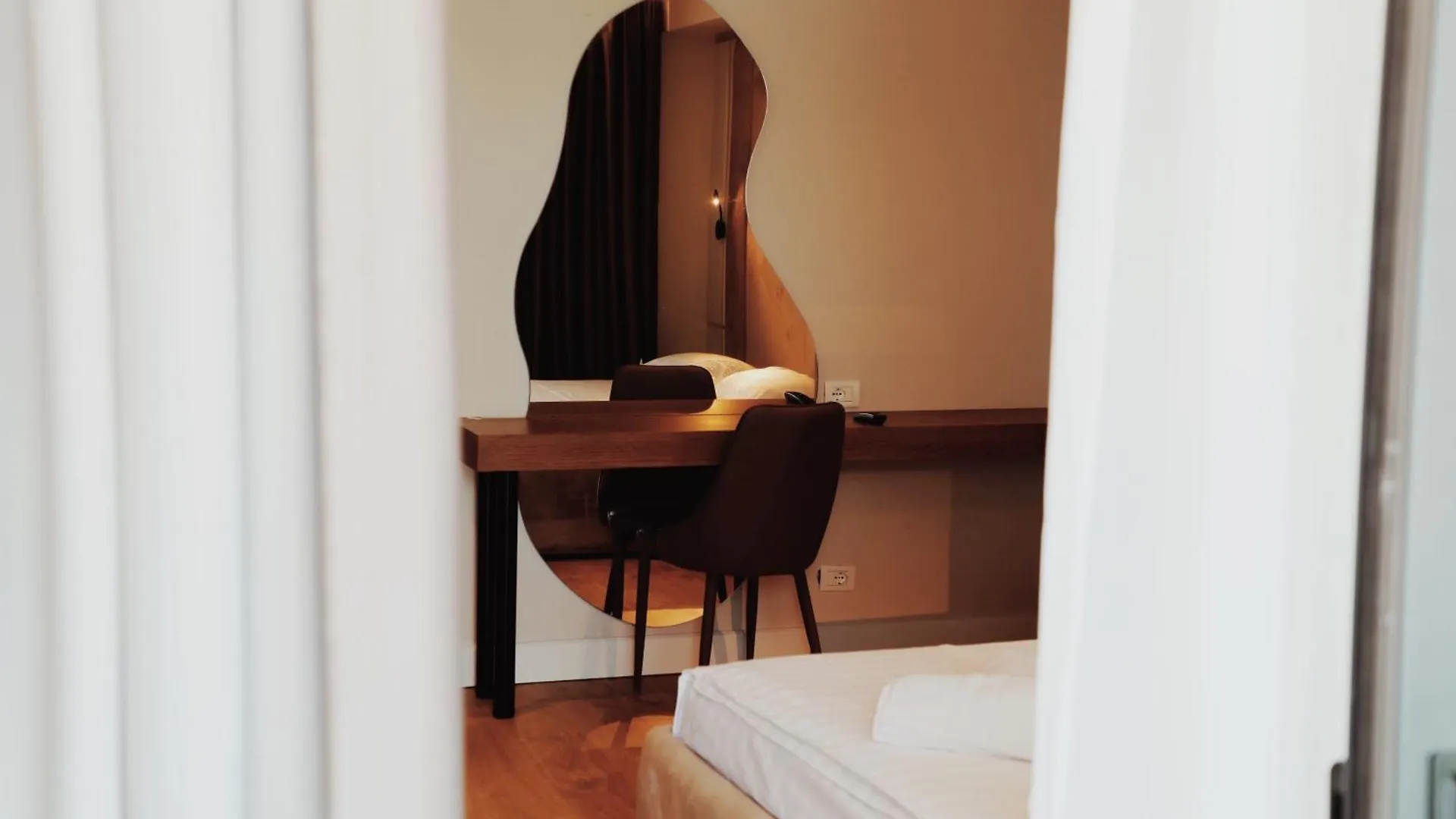 Hotel Oniro By Iliria Palace (Adults Only) Himarë